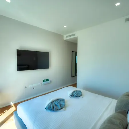 Elegant 2 Bedrooms, Large Sun Terrace, Pool Gcat1-1 Апартаменты Is-Swieqi