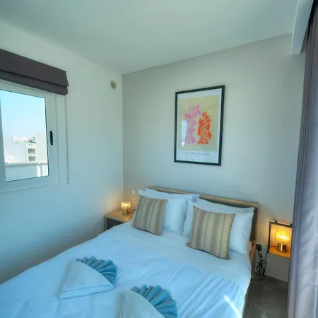Elegant 2 Bedrooms, Large Sun Terrace, Pool Gcat1-1 Апартаменты