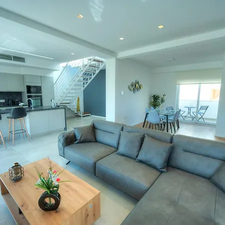 Elegant 2 Bedrooms, Large Sun Terrace, Pool Gcat1-1 Apartman Is-Swieqi