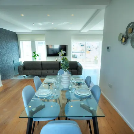 Elegant 2 Bedrooms, Large Sun Terrace, Pool Gcat1-1