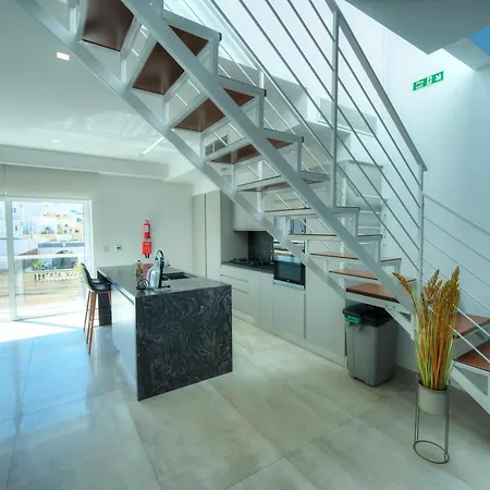 Elegant 2 Bedrooms, Large Sun Terrace, Pool Gcat1-1 Апартаменты