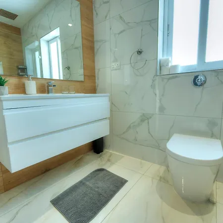 Elegant 2 Bedrooms, Large Sun Terrace, Pool Gcat1-1 Apartman *