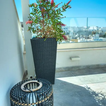 Elegant 2 Bedrooms, Large Sun Terrace, Pool Gcat1-1 Апартаменты *